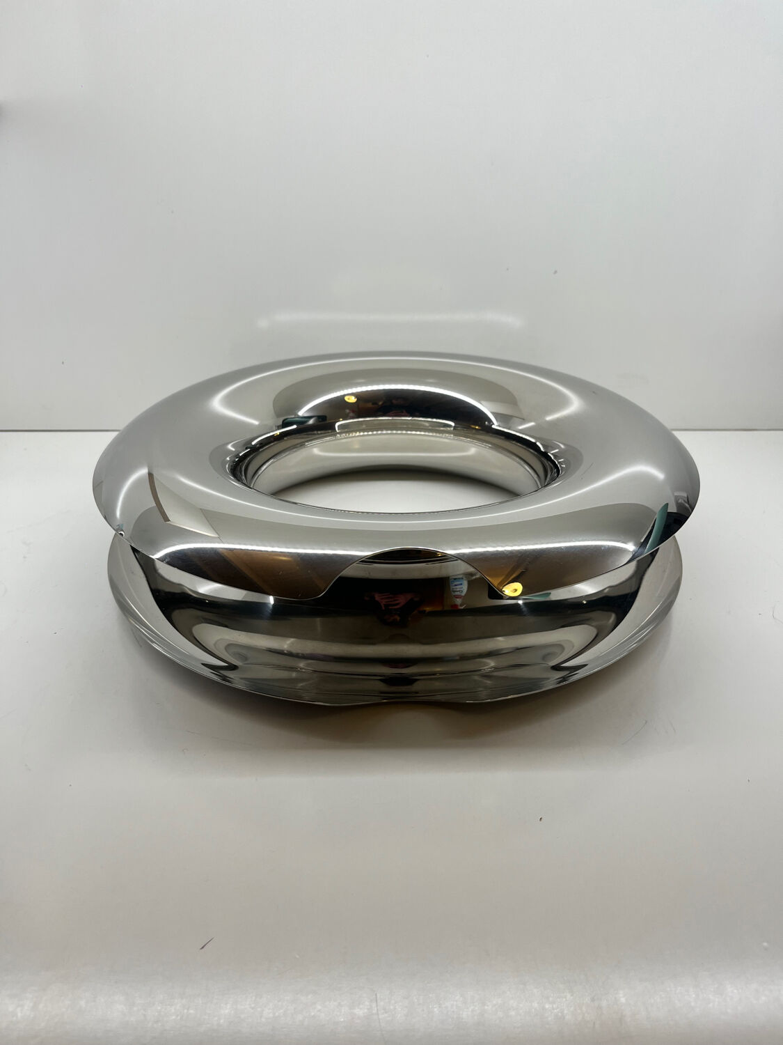 Alessi – LV01 Fruit Loop – Lisa Vincitorio – Fruit bowl – Stainless steel
