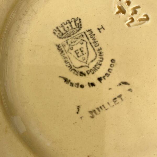 Assiettes à dessert carrées et plat à cake Pexonne, années 40- 50