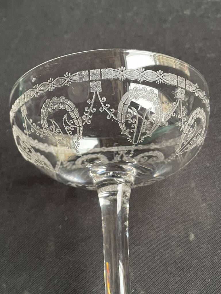 6 Champagne glasses – Saint Louis Christmas service rock crystal engraving 3540