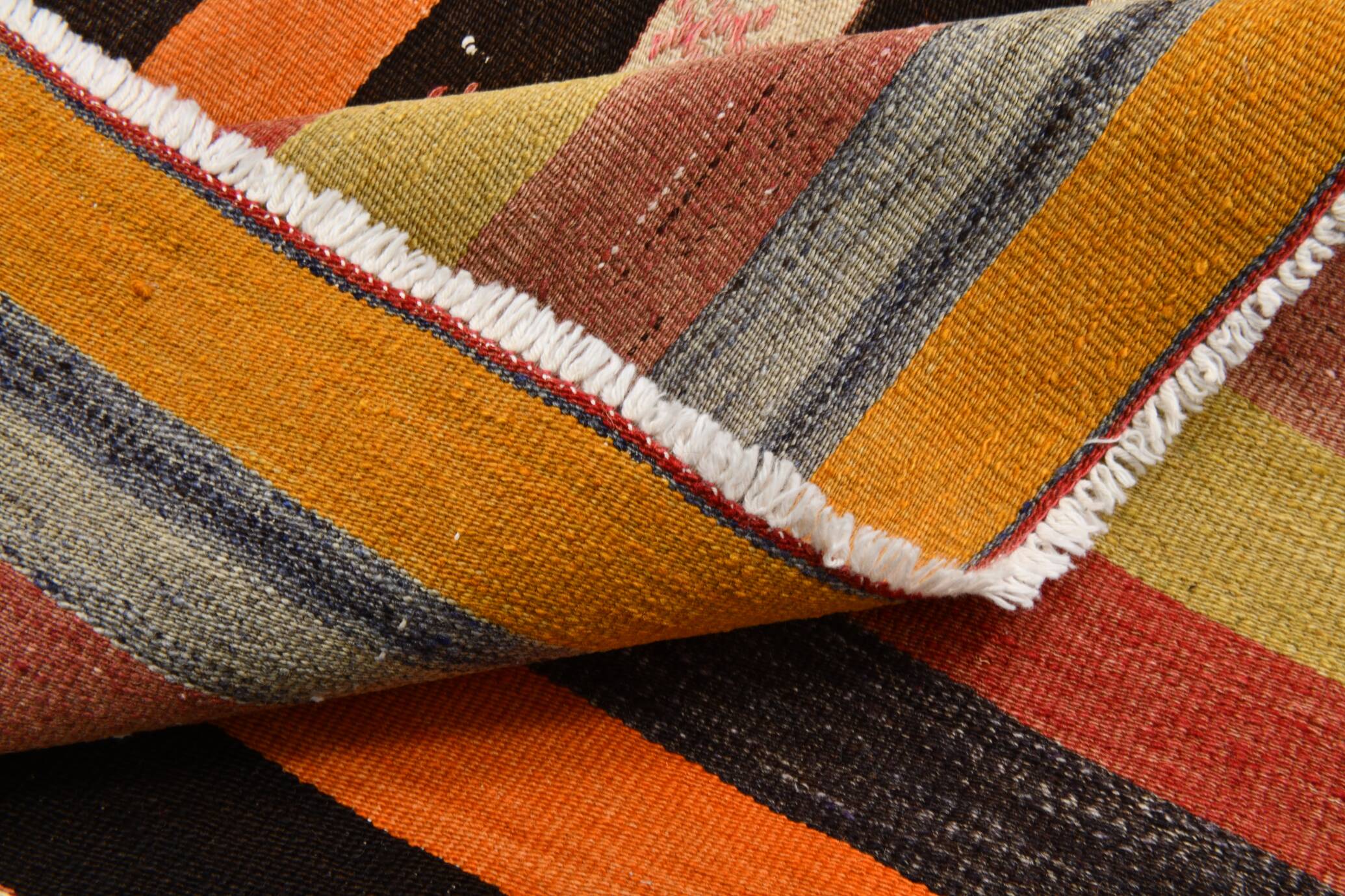 Tapis kilim vintage turc rayé multicolore à motifs géométriques, 190x320 cm
