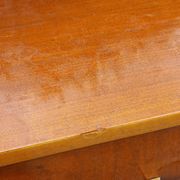 Vintage walnut varnished chest of drawers with 4 drawers from the 1960s.