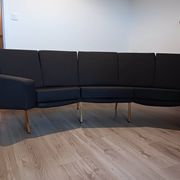 Panoramic model sofa produced by Airborne 1954 by Pierre Guariche