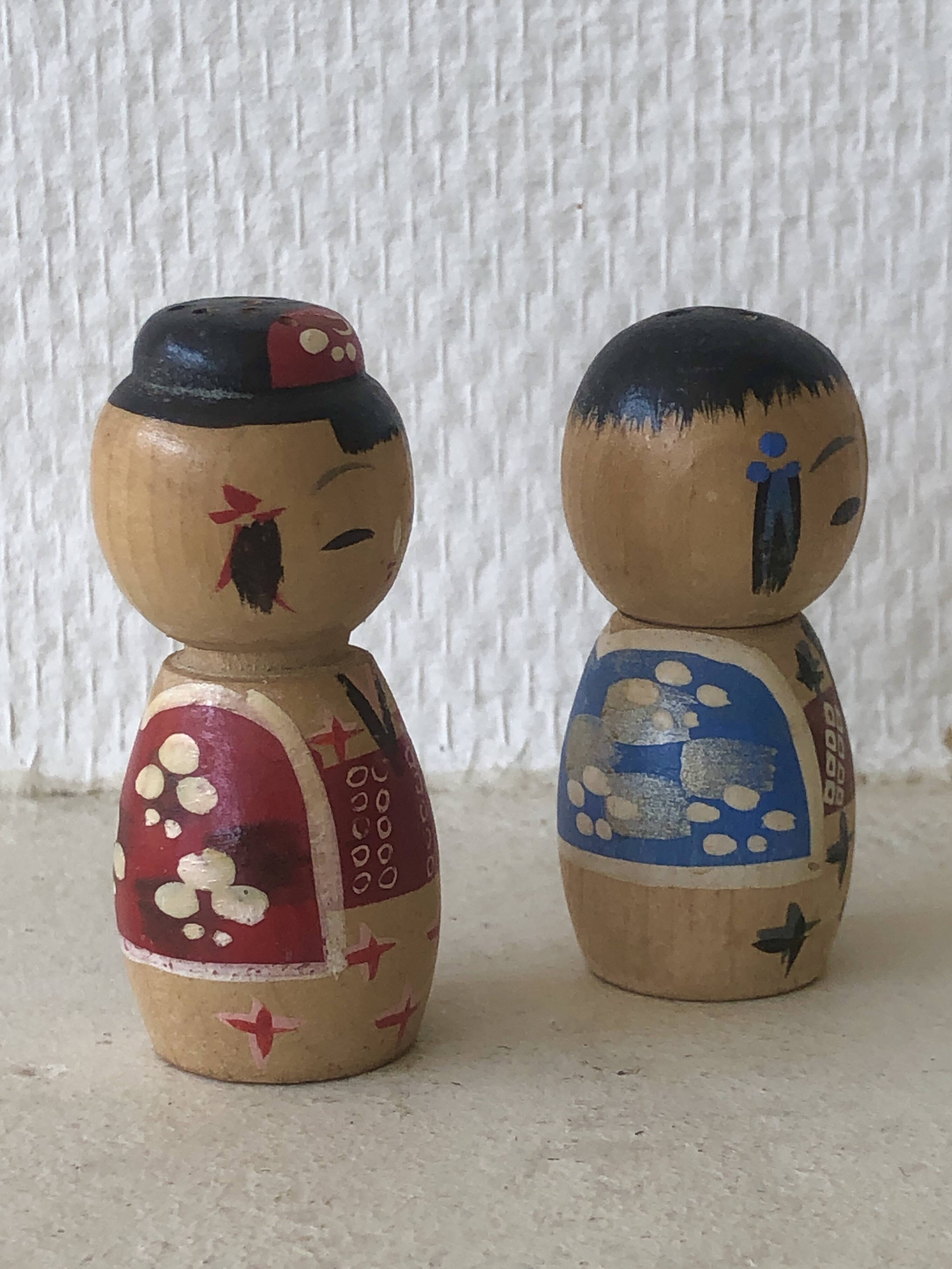 Salt and Pepper Kokeshi Dolls