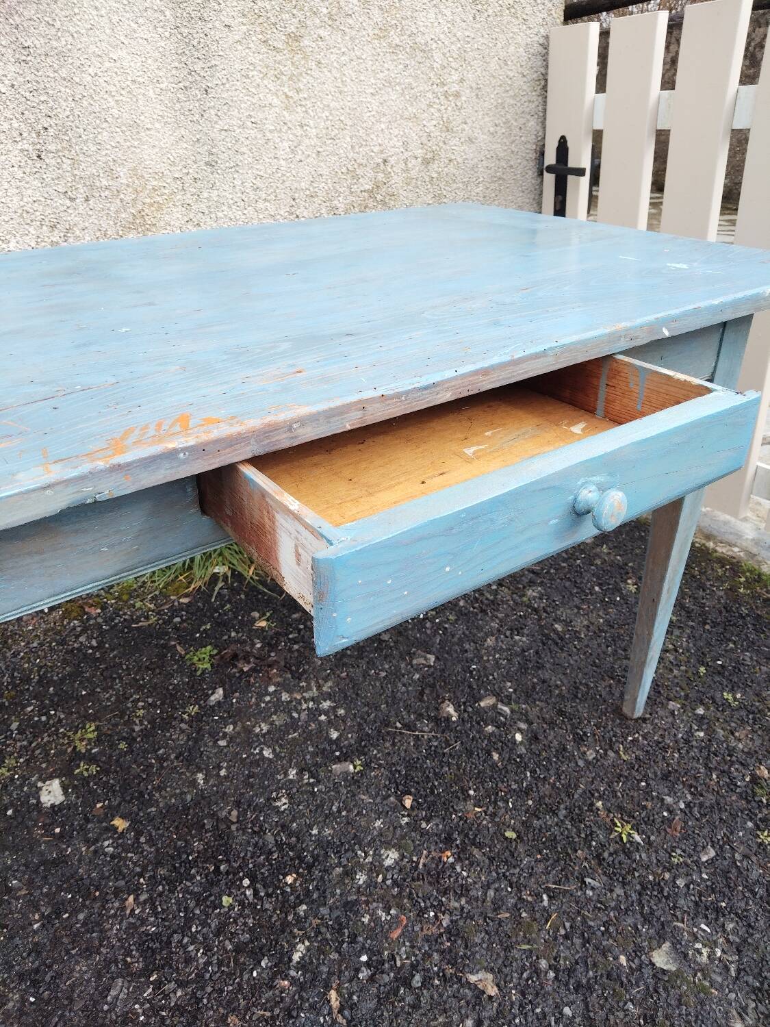 Antique table with spindle legs, patinated in celadon blue – solid wood – 19
