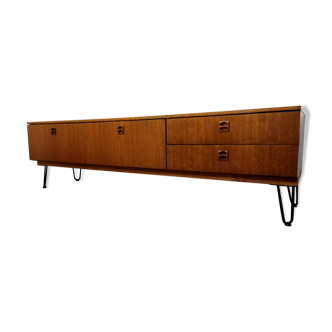 Scandinavian bass row