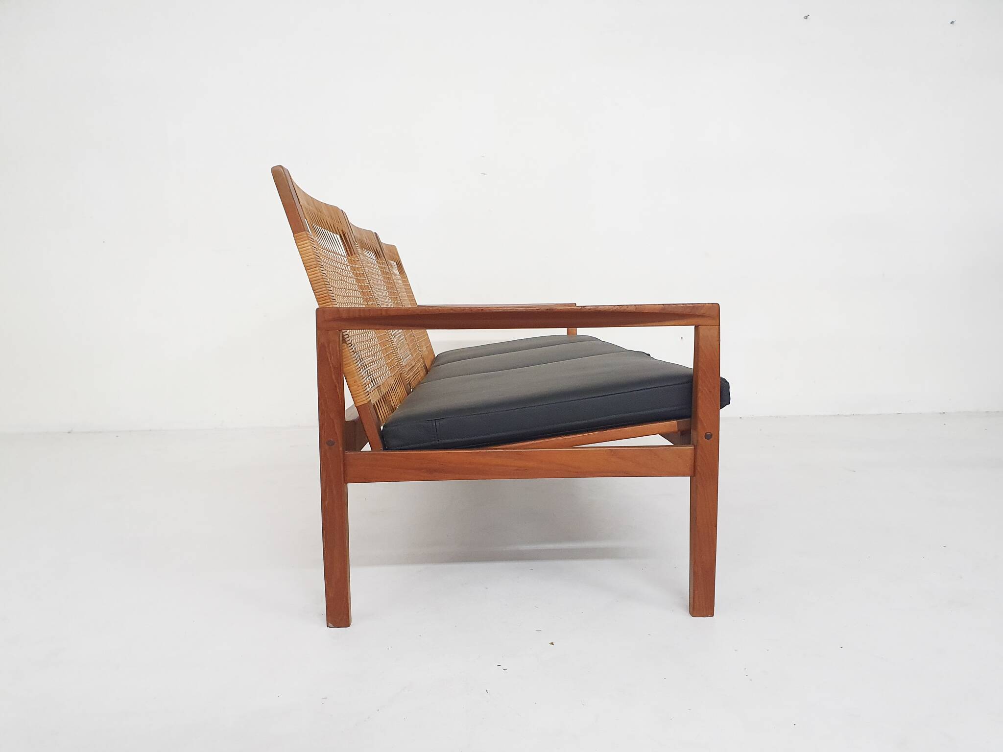 Hans Olsen for Brdr Juul Kristensen, rattan backed sofa, Denmark 1950s