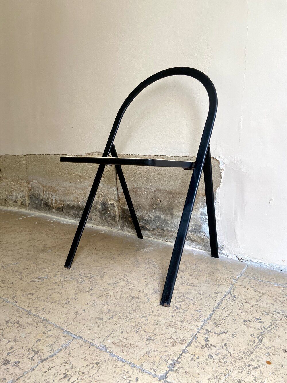 Chaise Pliante En Métal Et PVC Noir - Solide, Légère Et Facile à Ranger