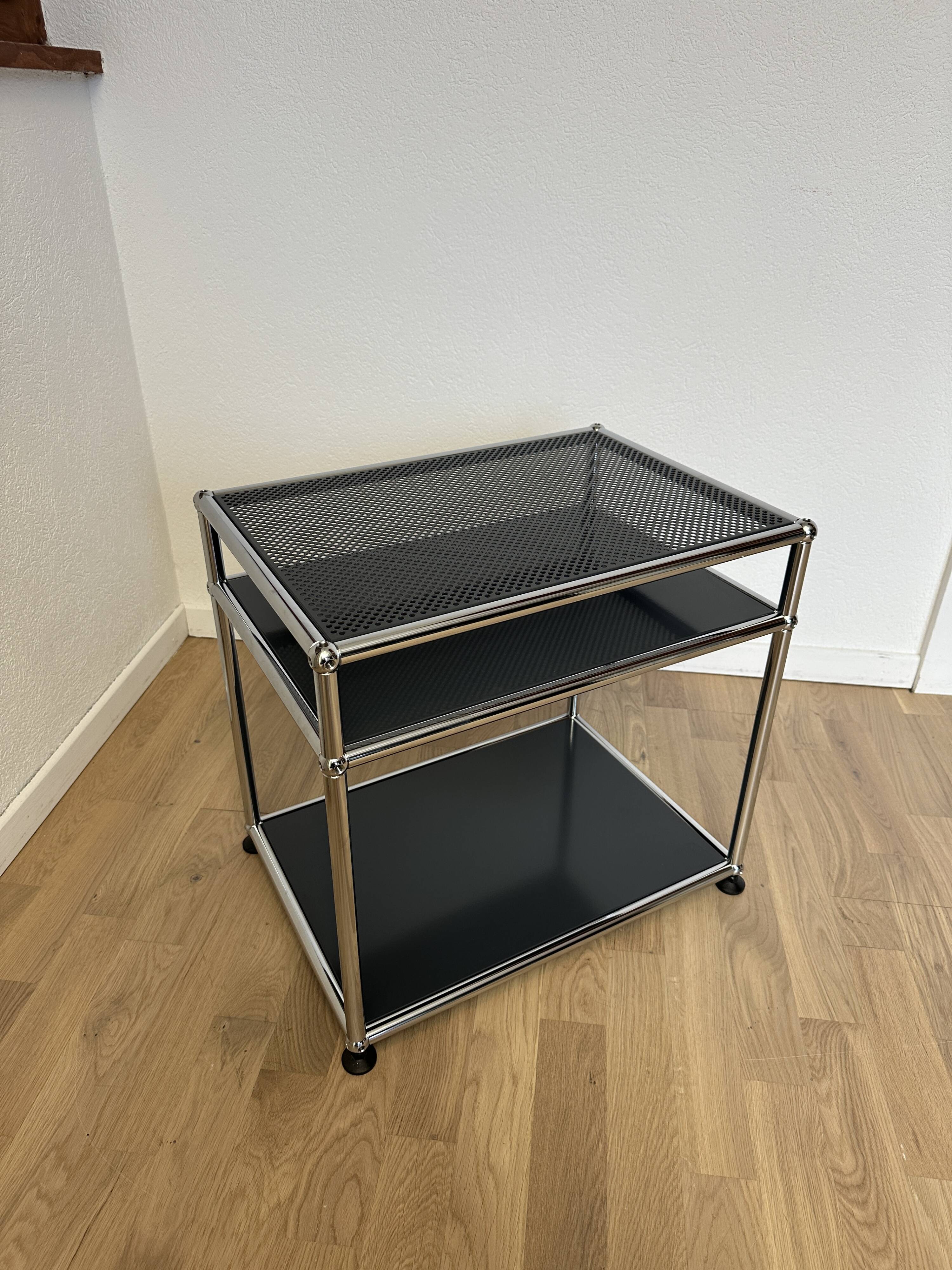 USM Haller side table in Anthracite Grey