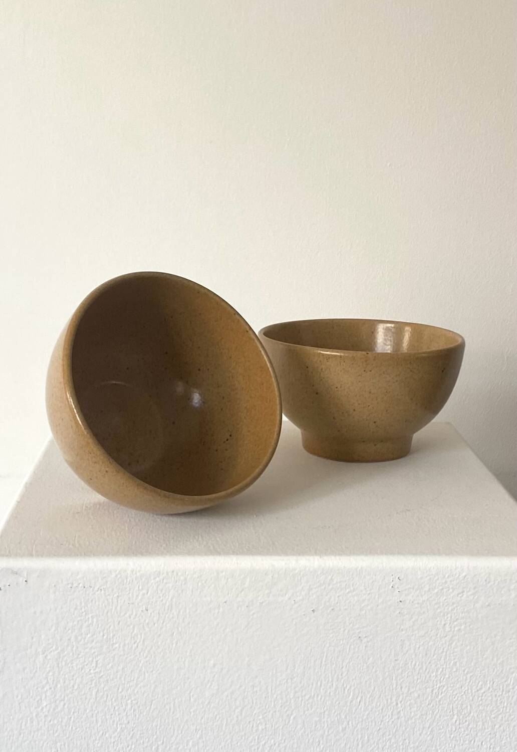 Set of 4 stoneware bowls