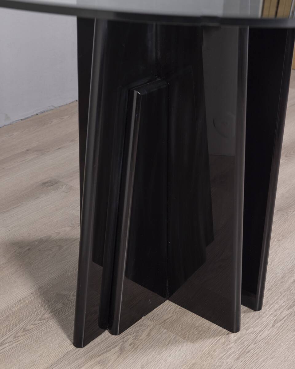 Table ronde vintage des années 1980 en bois noir et verre, design italien