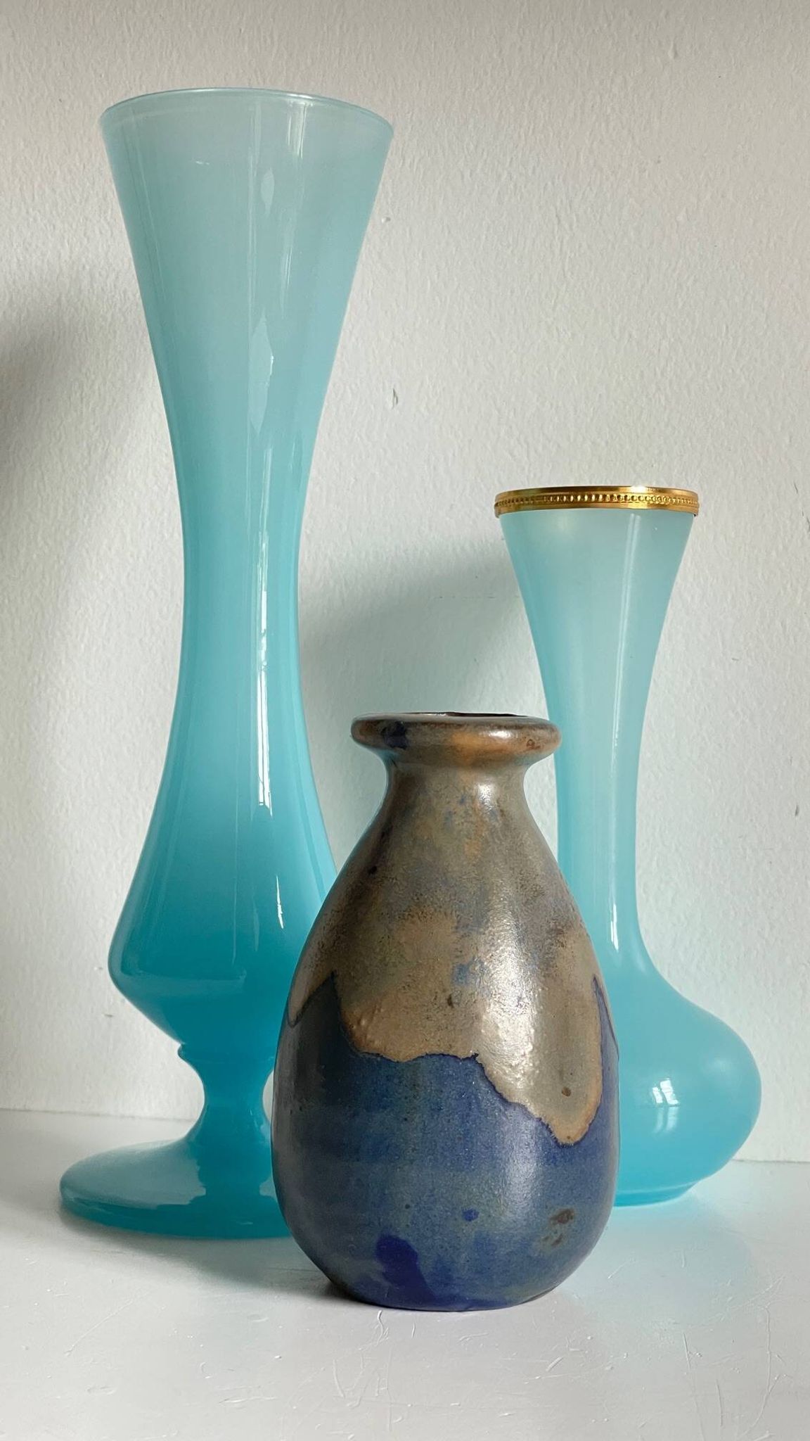 Vases bleu grès verre opalin vintage