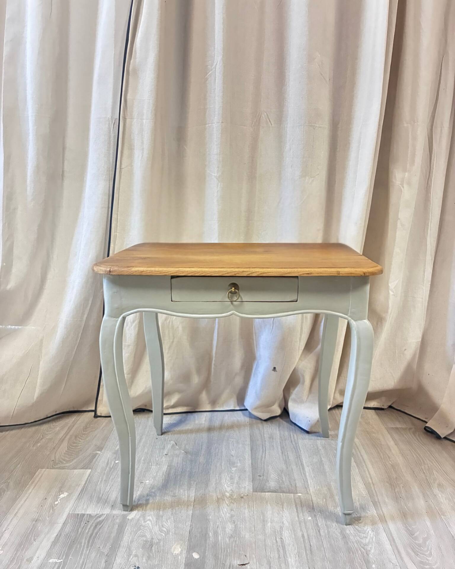 Table d'appoint