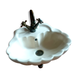 Shell sink and copper taps