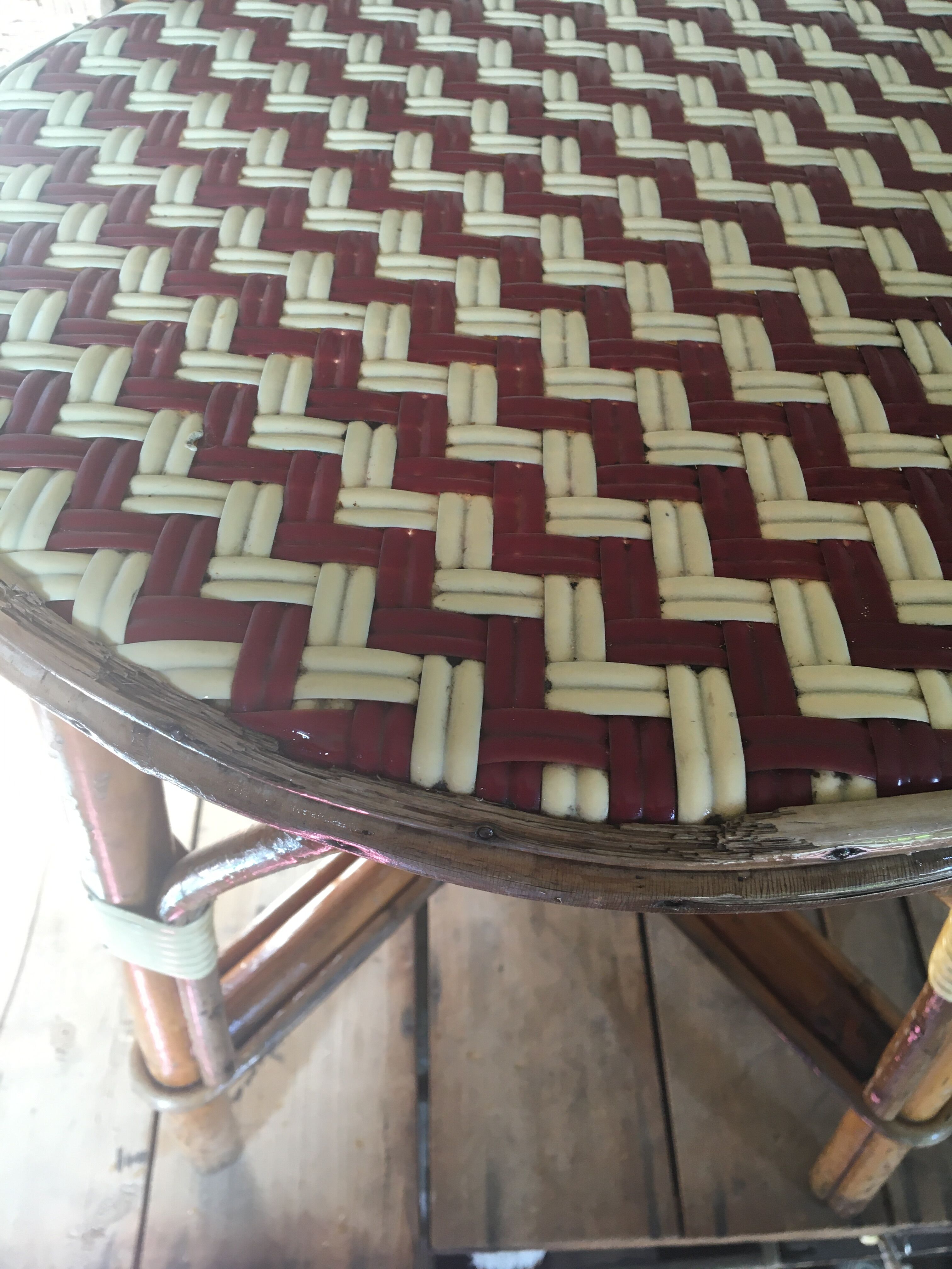 Chaise de bistrot  bambou et plastique