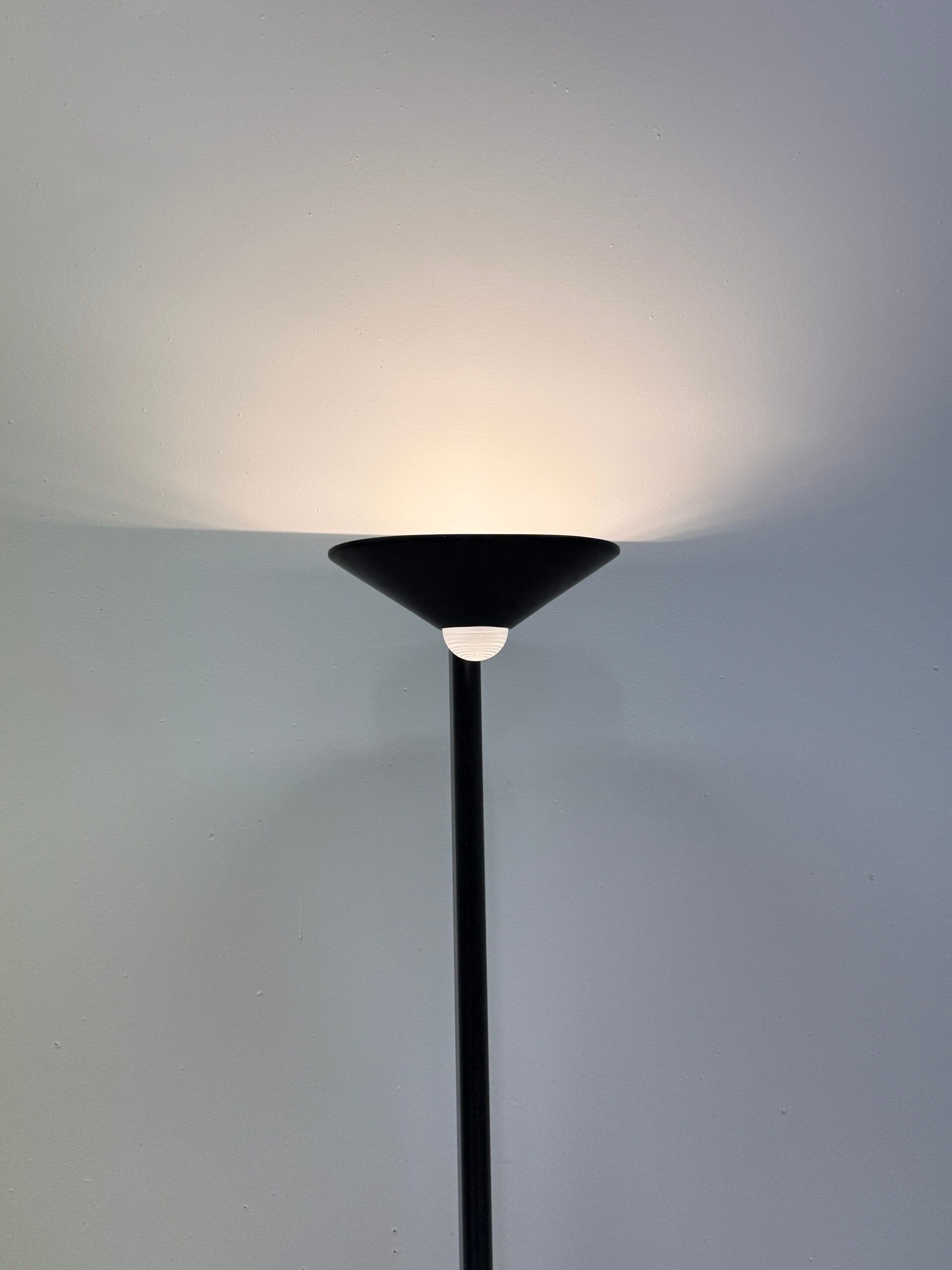 Lampadaire « Ciclope » — Barbieri & Marianelli — Italie, années 1980