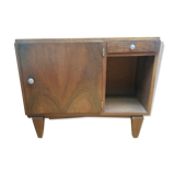 Table appoint