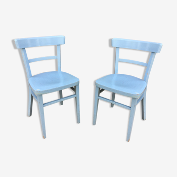 Pair of wooden chairs troquet