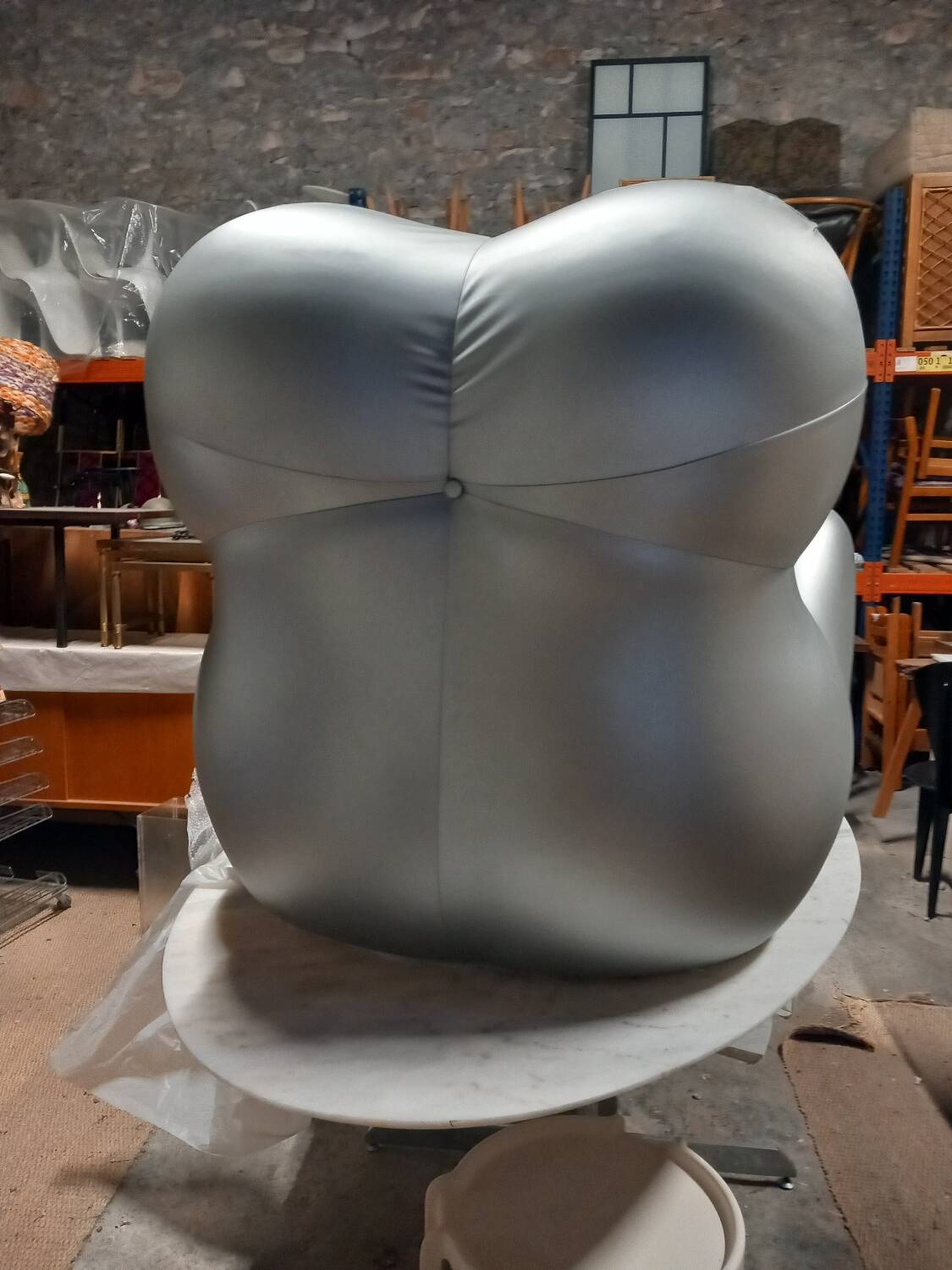 Fauteuil et repose pieds mamma Gaetano Pesce