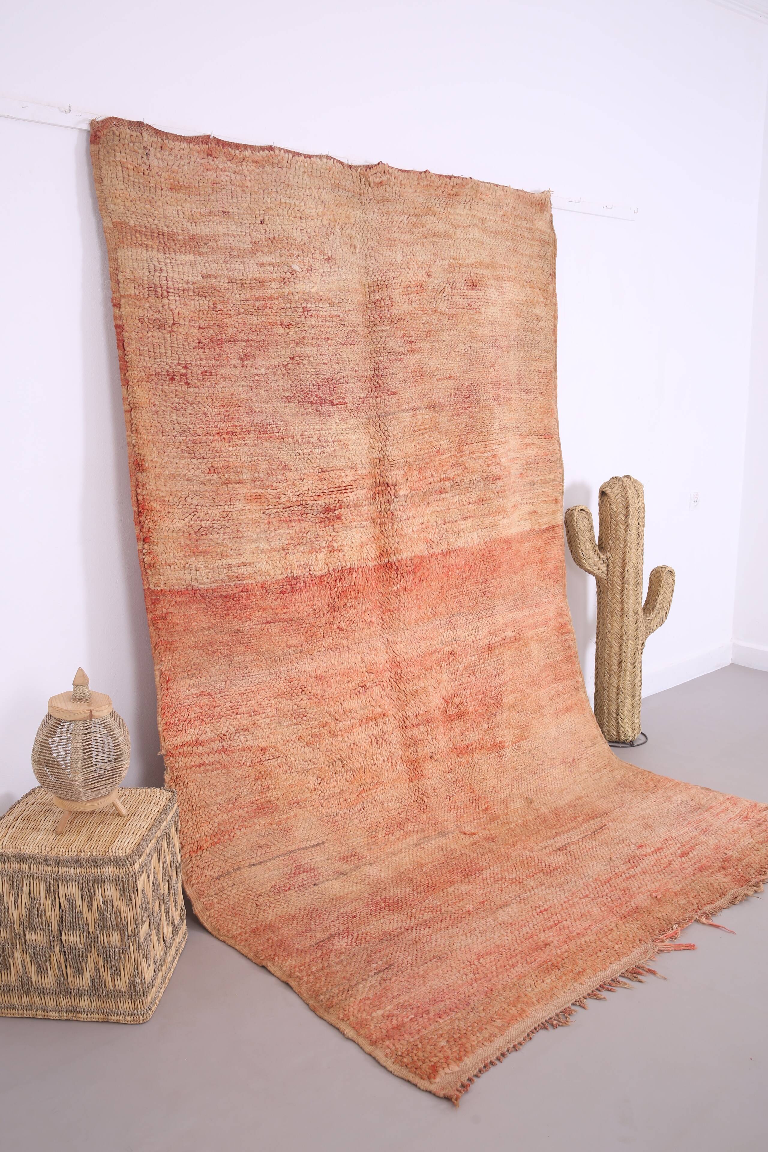 Peach Vintage Boujaad Rug 178 x 284 cm - Moroccan rug - Handmade Berber Rug