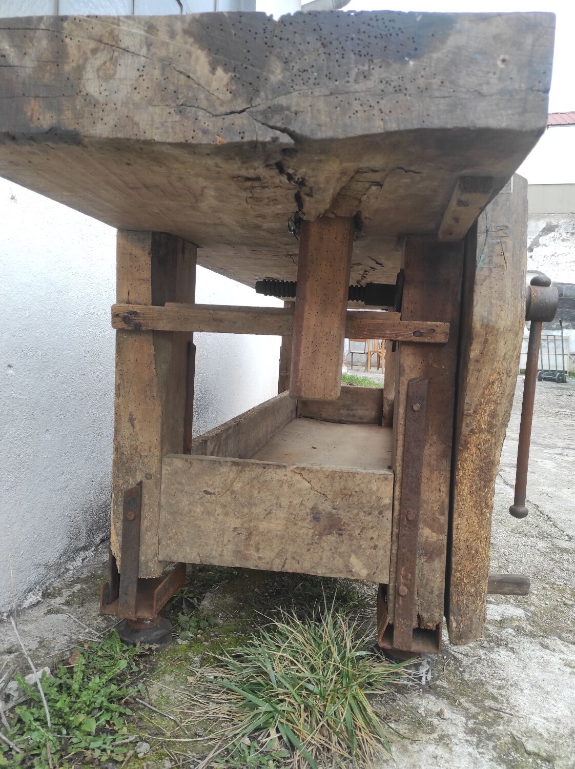 Old carpenter's workbench 2m40 in beech