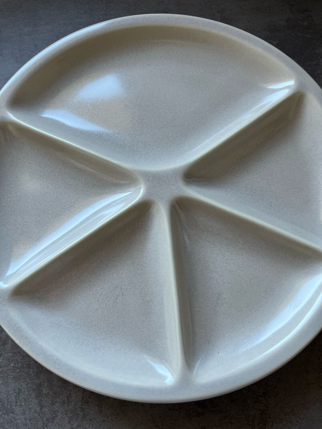 4 fondue plates compartmentalized le creuset