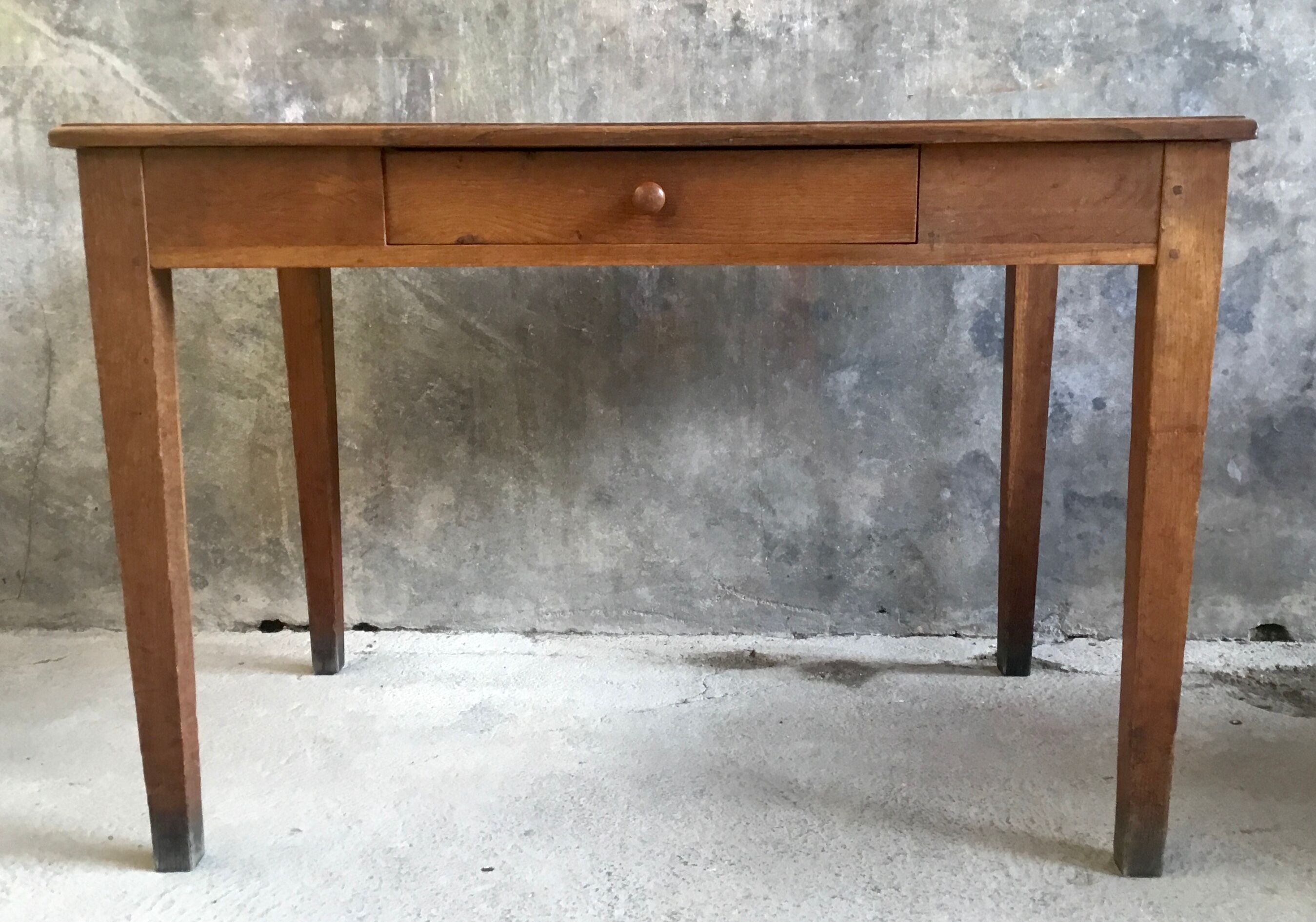 Small oak farmhouse table with large drawer - 110 cm