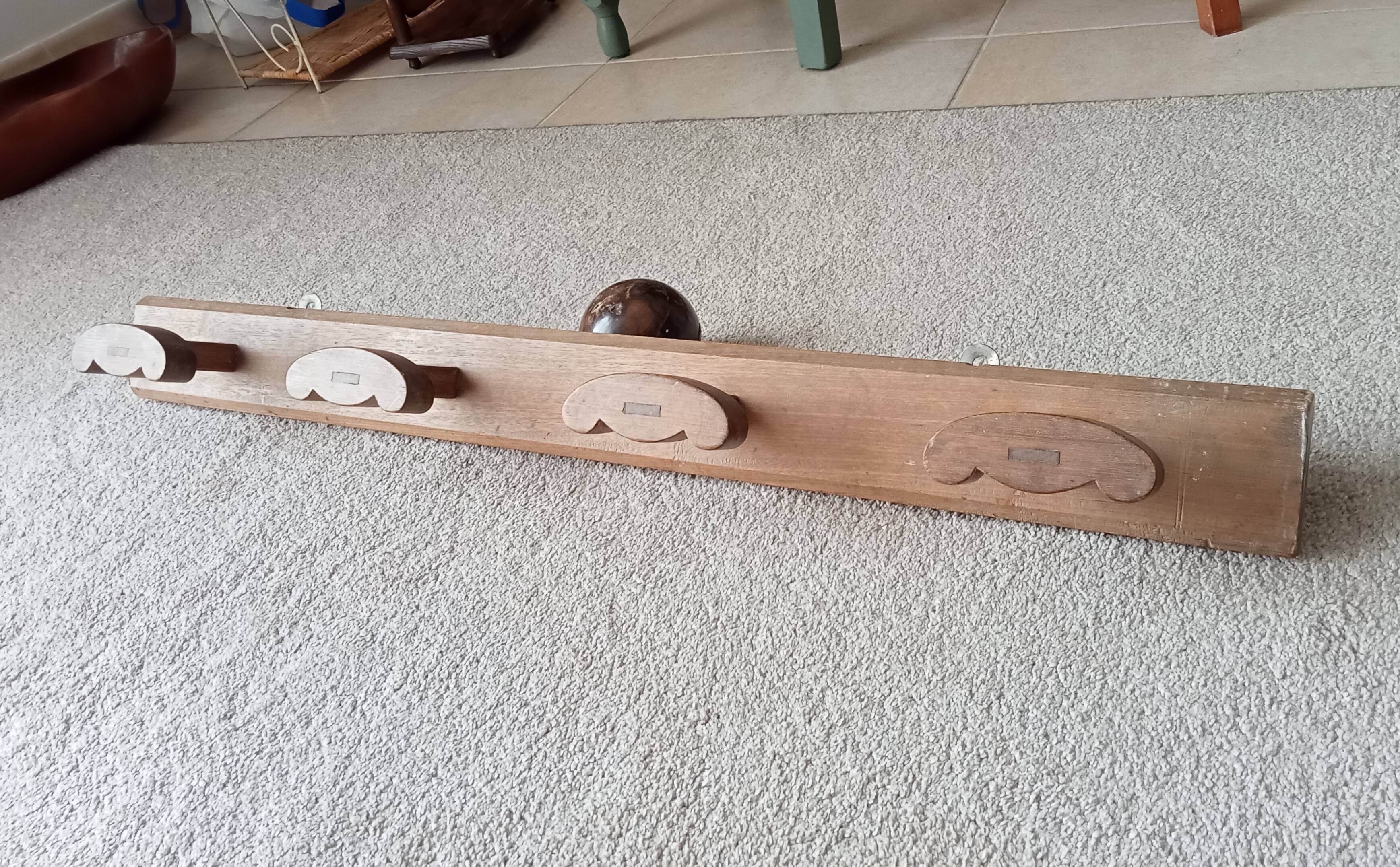 Vintage wall coat rack pop art