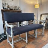 Louis XIII style bench in wood and linen