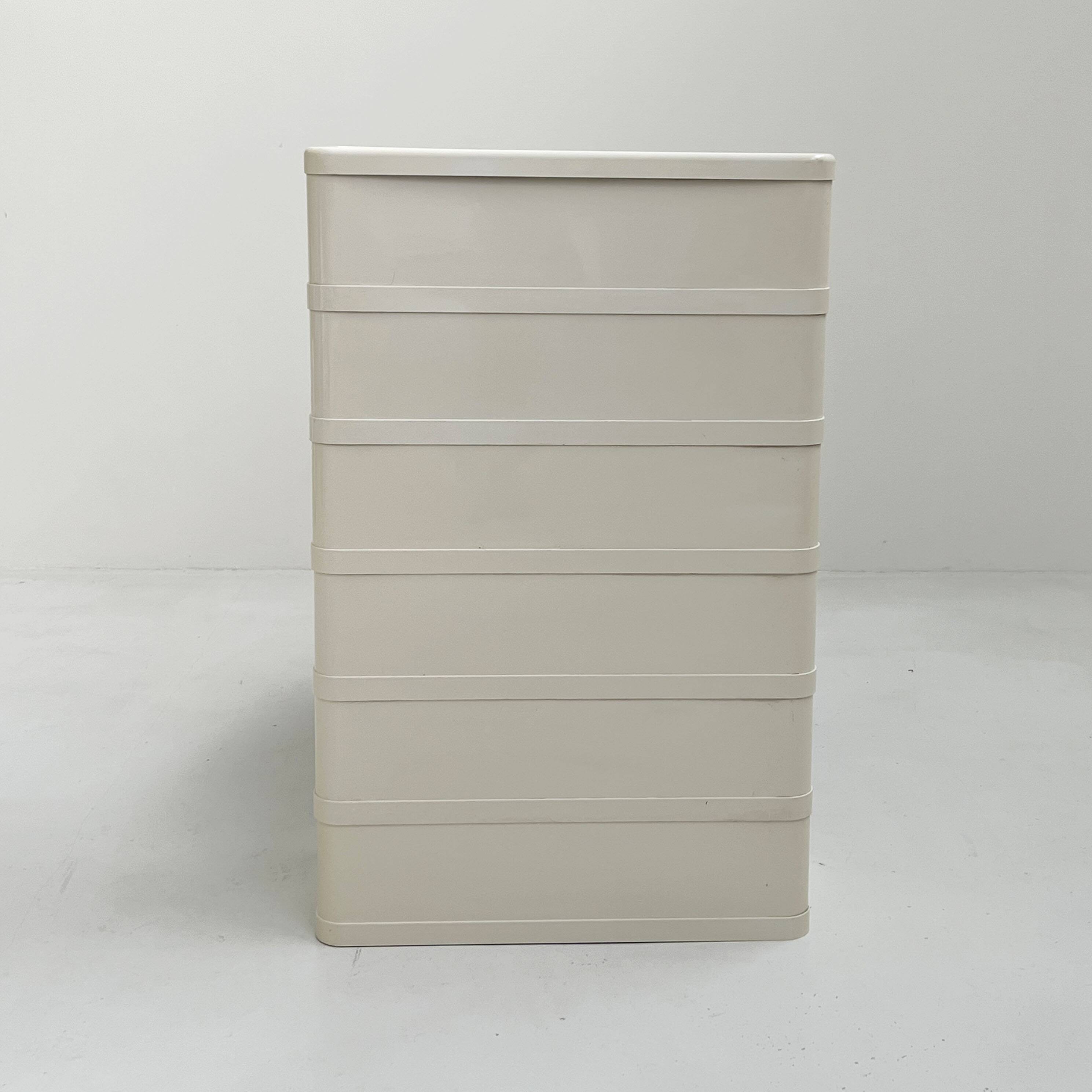Cabinet blanc modèle “4964” par olaf von bohr pour kartell, 1970