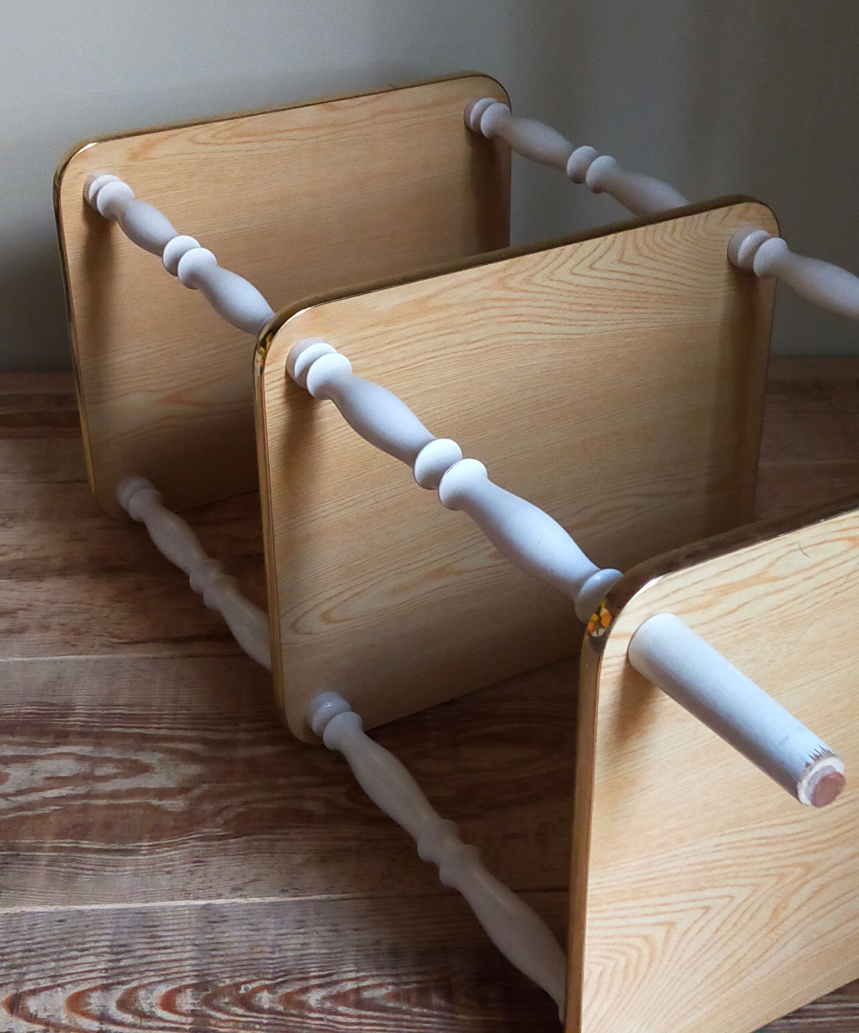 Solid turned wood and formica faux marble shelf to install wood 60s