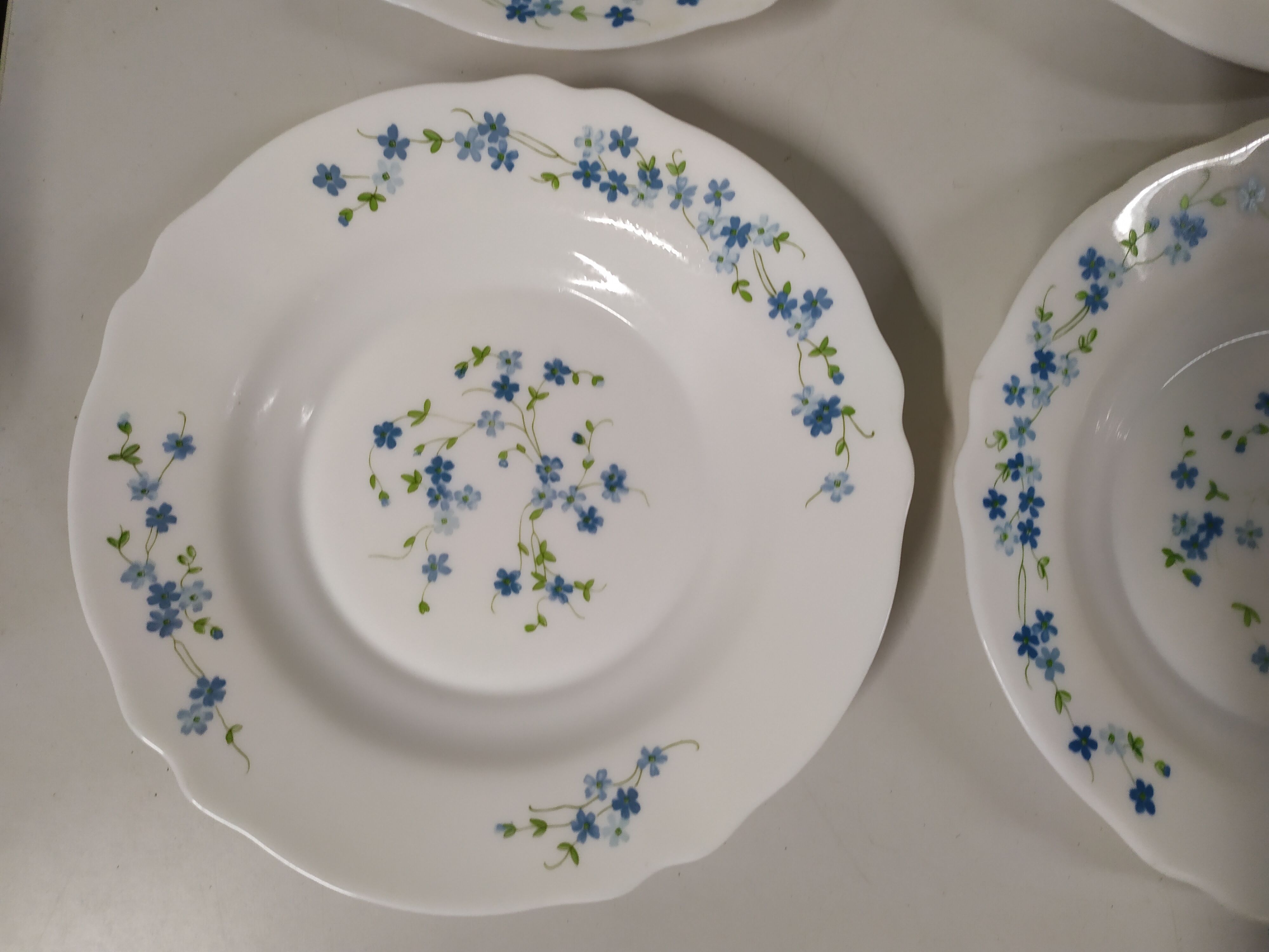 Set de 6 assiettes creuse  Arcopal Véronica myosotis fleur bleu vintage