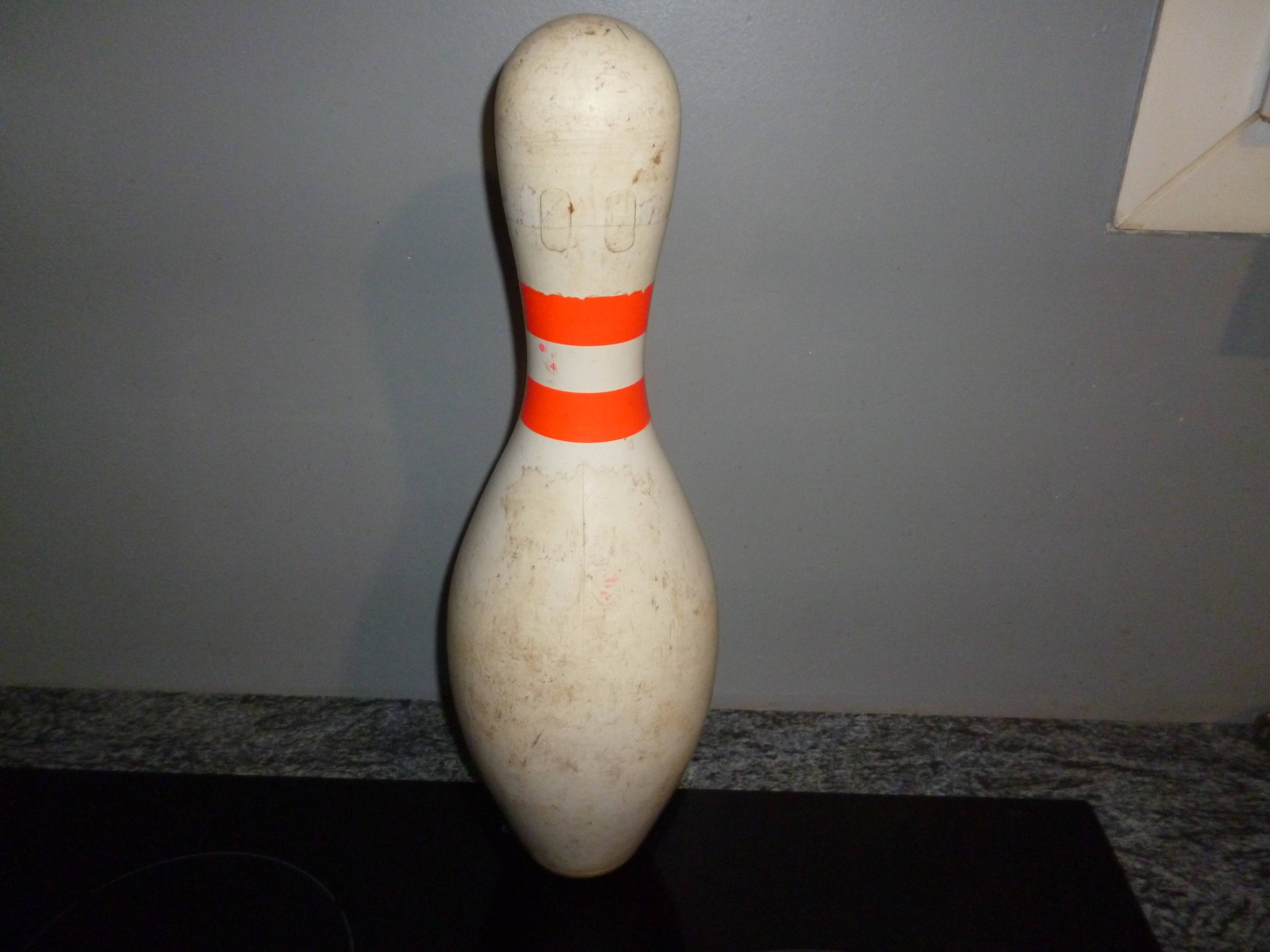 Vintage bowling keel