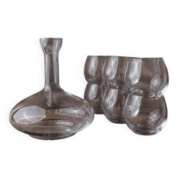 Carafe en verre clair vintage avec 6 verres à vin ronds - design intemporel italien des années 1980, décoration de table élégante.