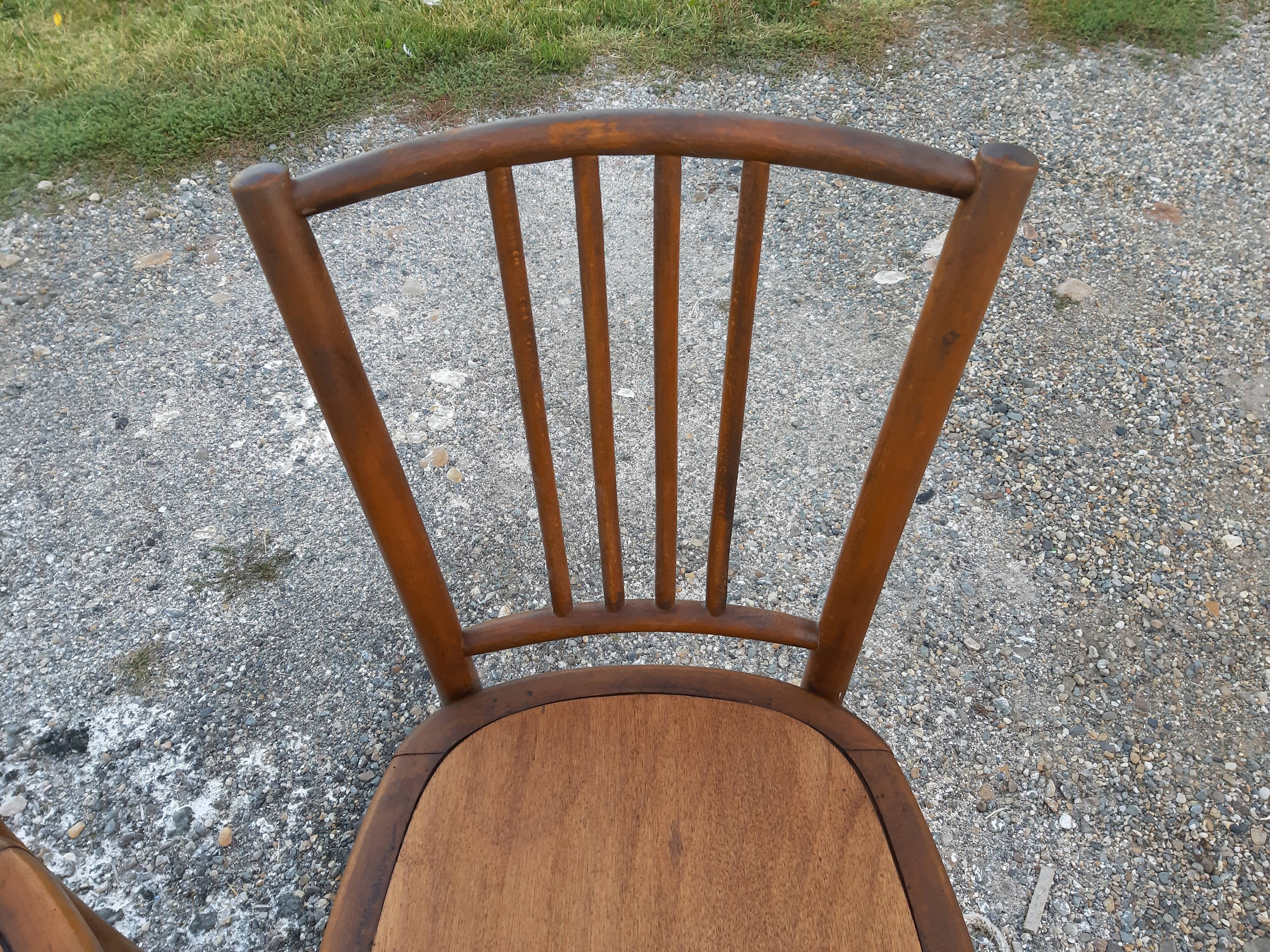 Paire de chaises de bistrot bois