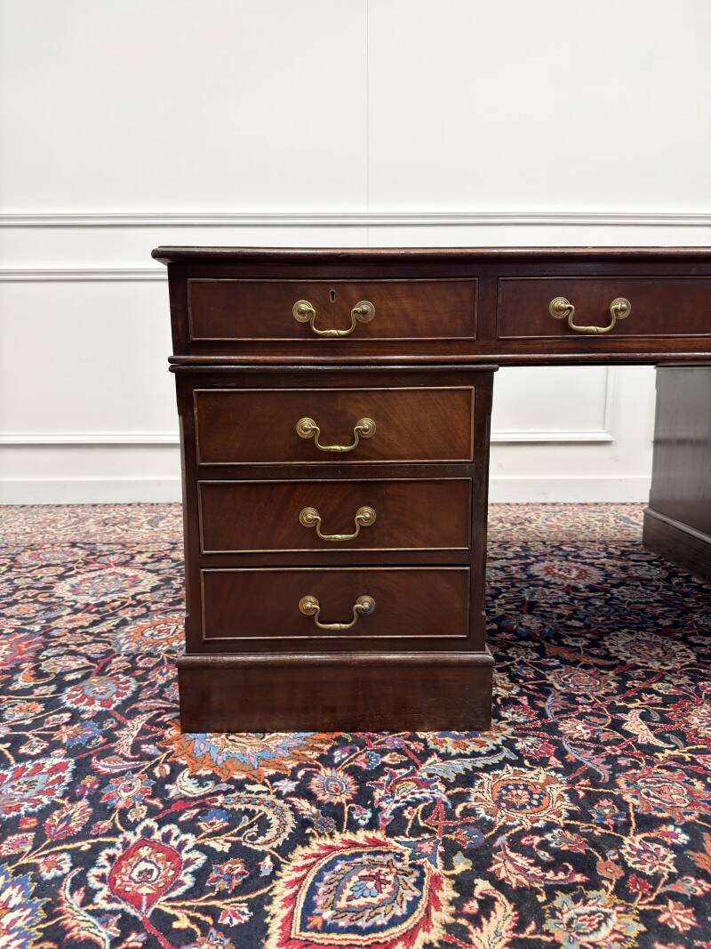 Large Classic English Partnerdesk