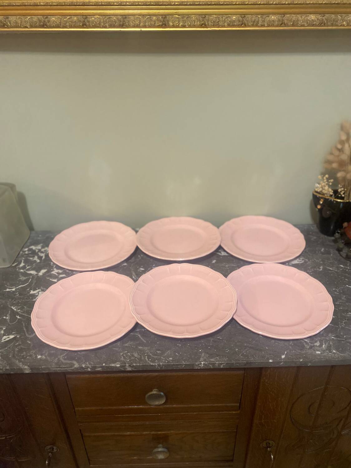 6 pink dessert plates