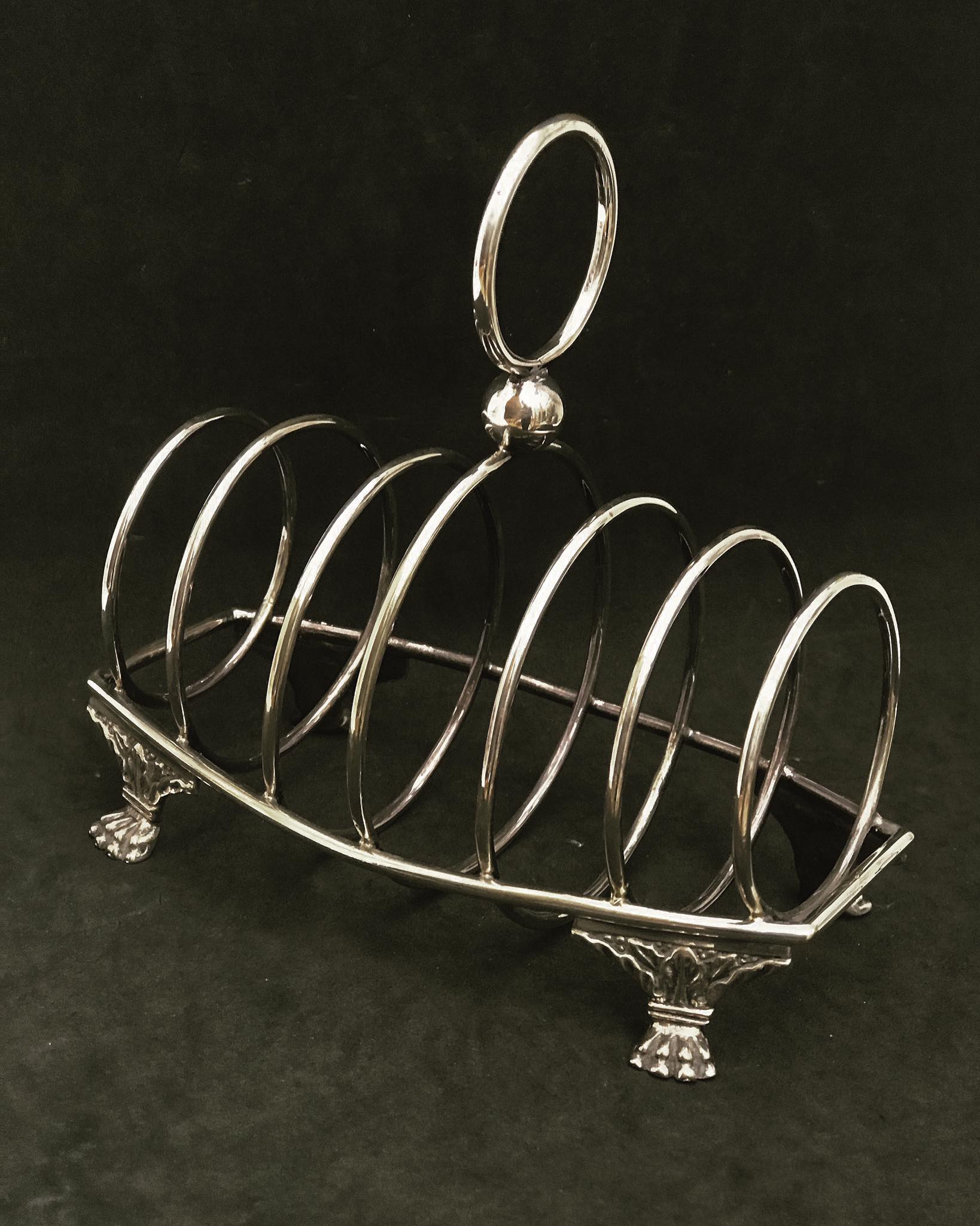 Victorian toast holder breakfast set 6 slices bread