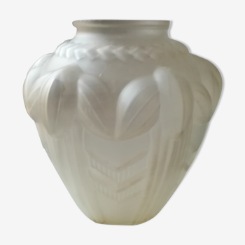 Glass paste vase