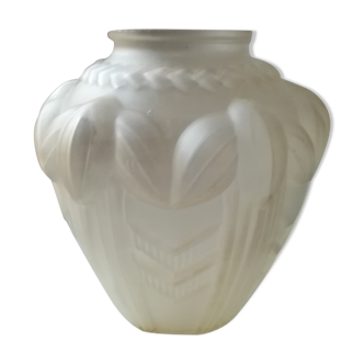 Glass paste vase
