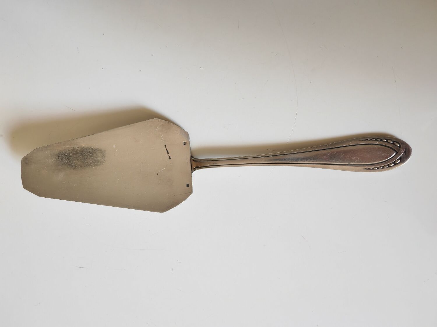 Orbrille cake shovel