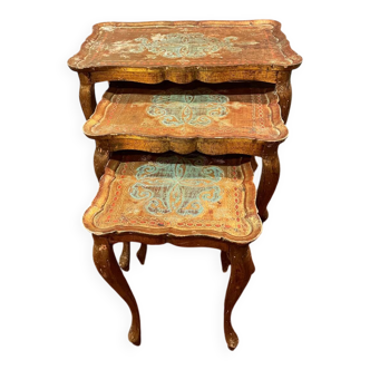 Vintage Italian gilded wood nesting coffee table