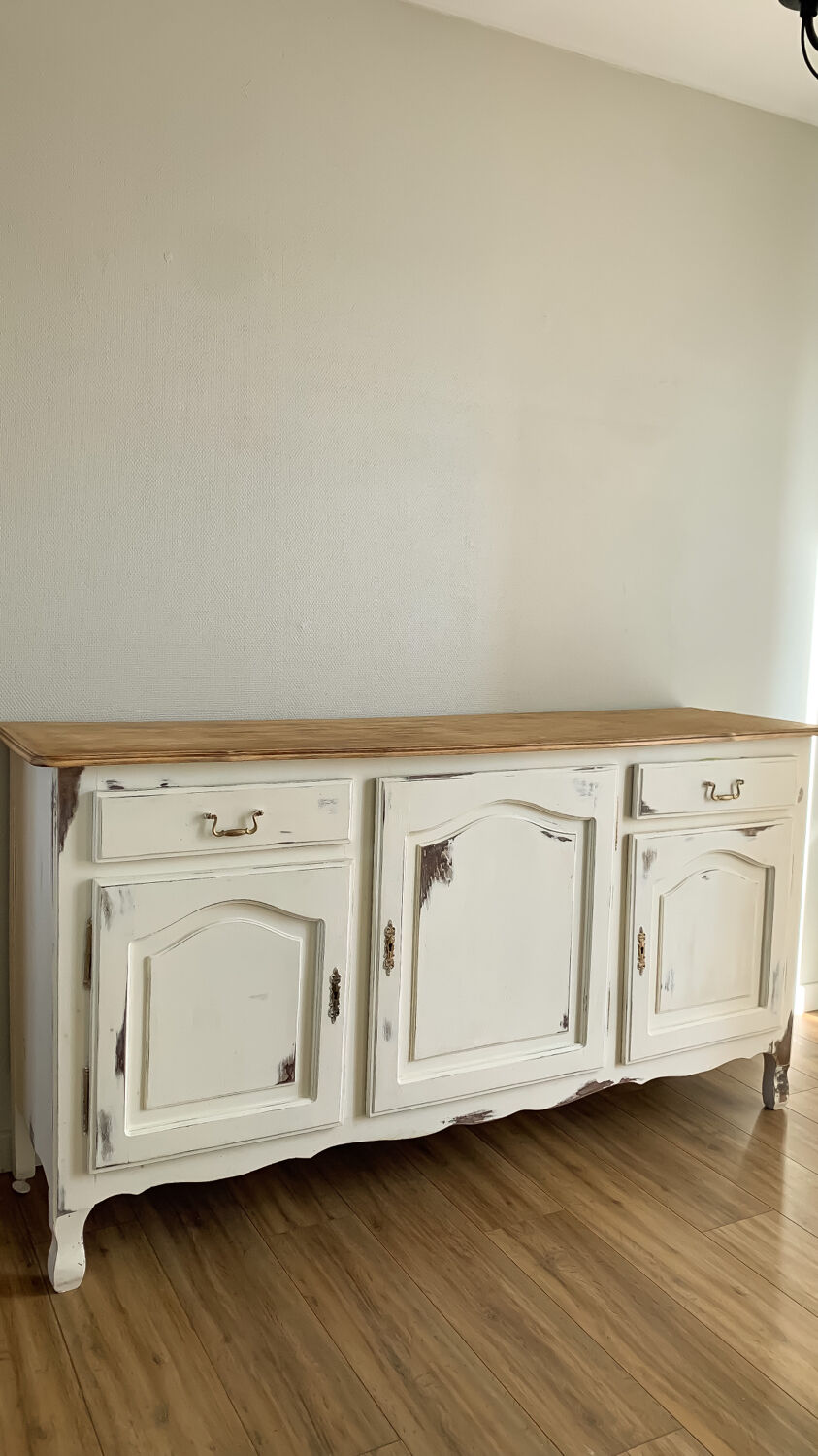 Charming sideboard