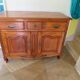 Buffet rustique-style Louis XV-Régence-chevillé- teinte merisier-bois massif