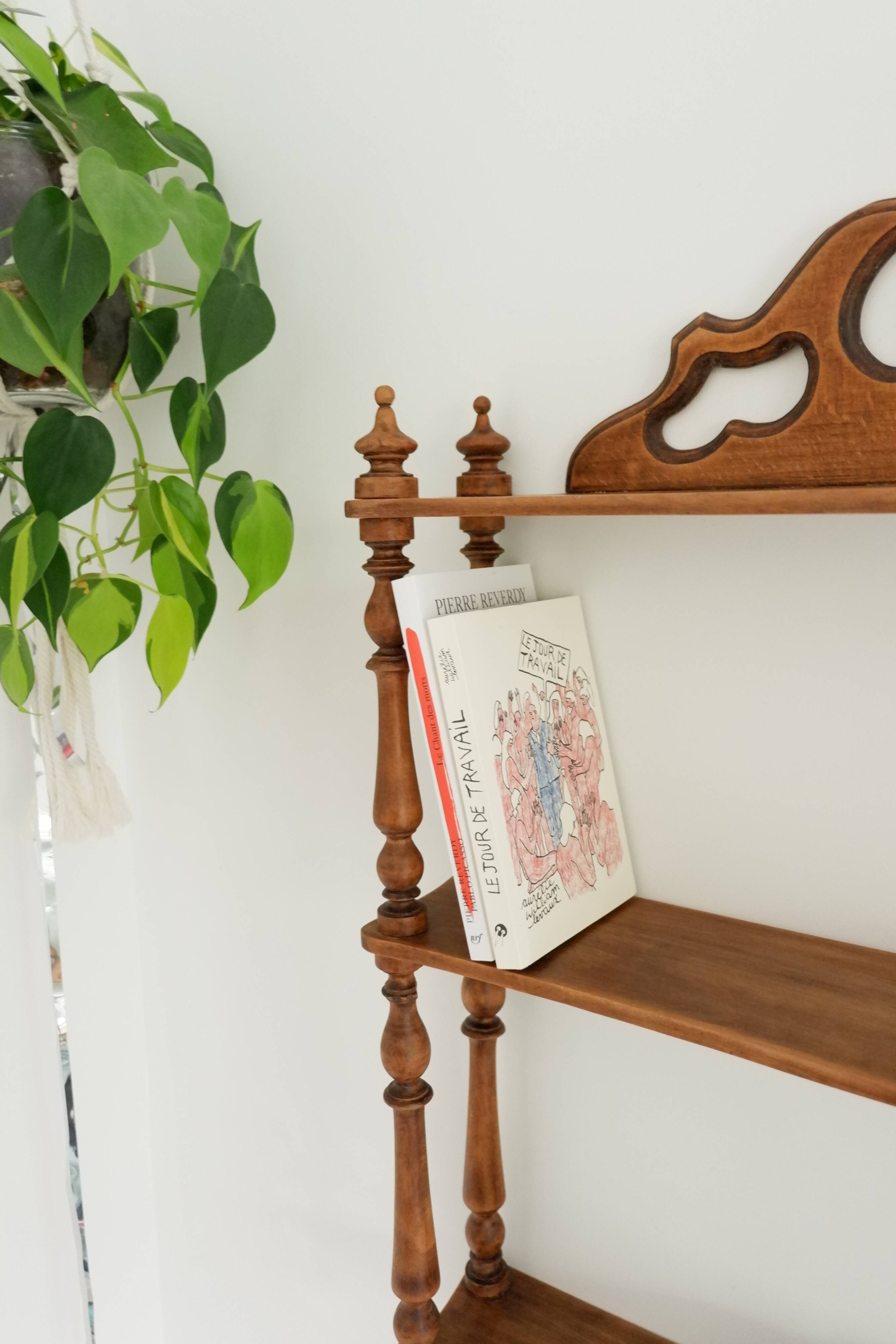 Napoleon III style wall shelf