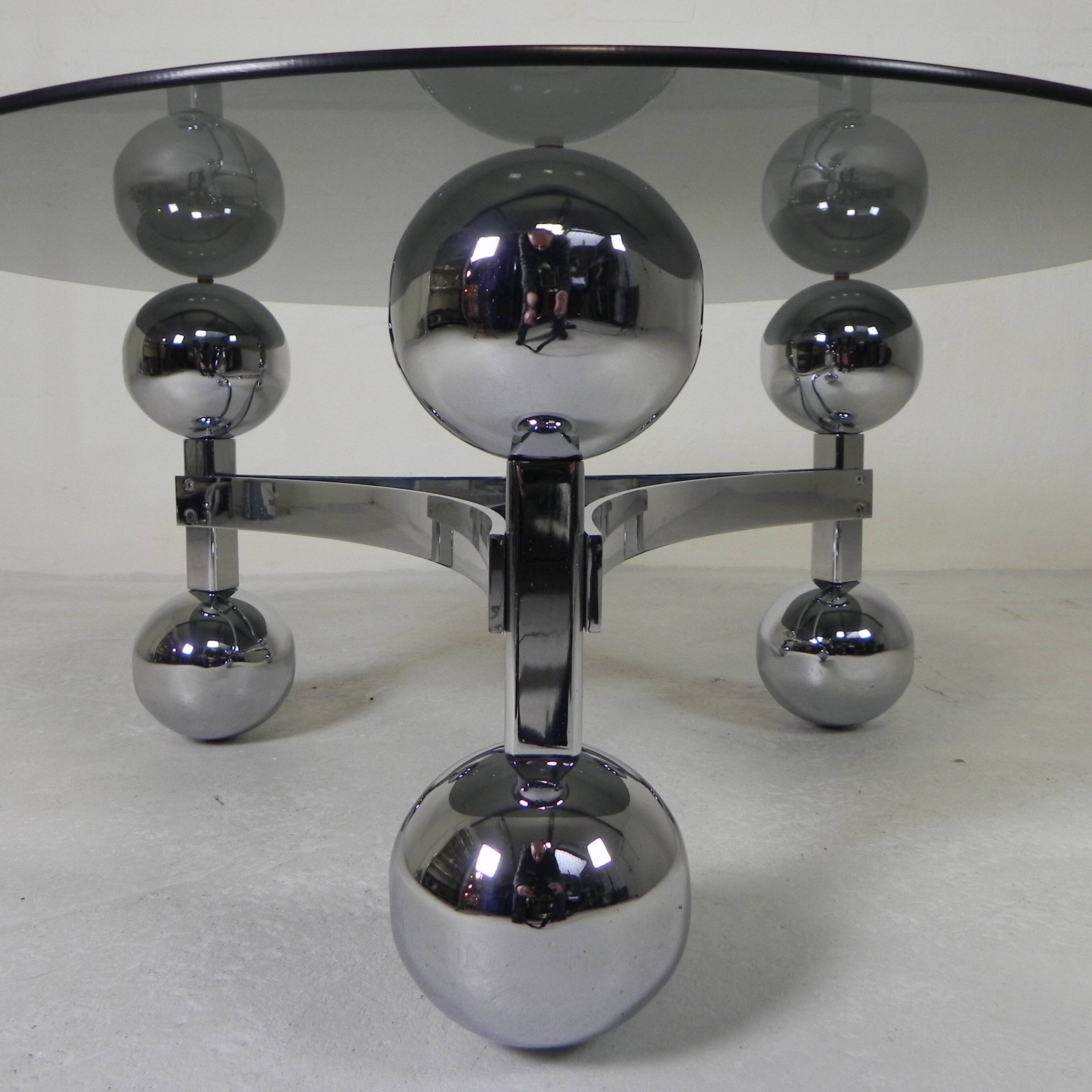 Space Age Sputnik coffee table, with a 1970s chrome base