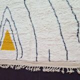 Handmade wool beni ouraine rug