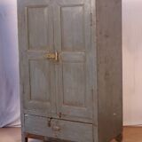 Armoire en teck et métal