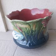 Earthenware cache-pot