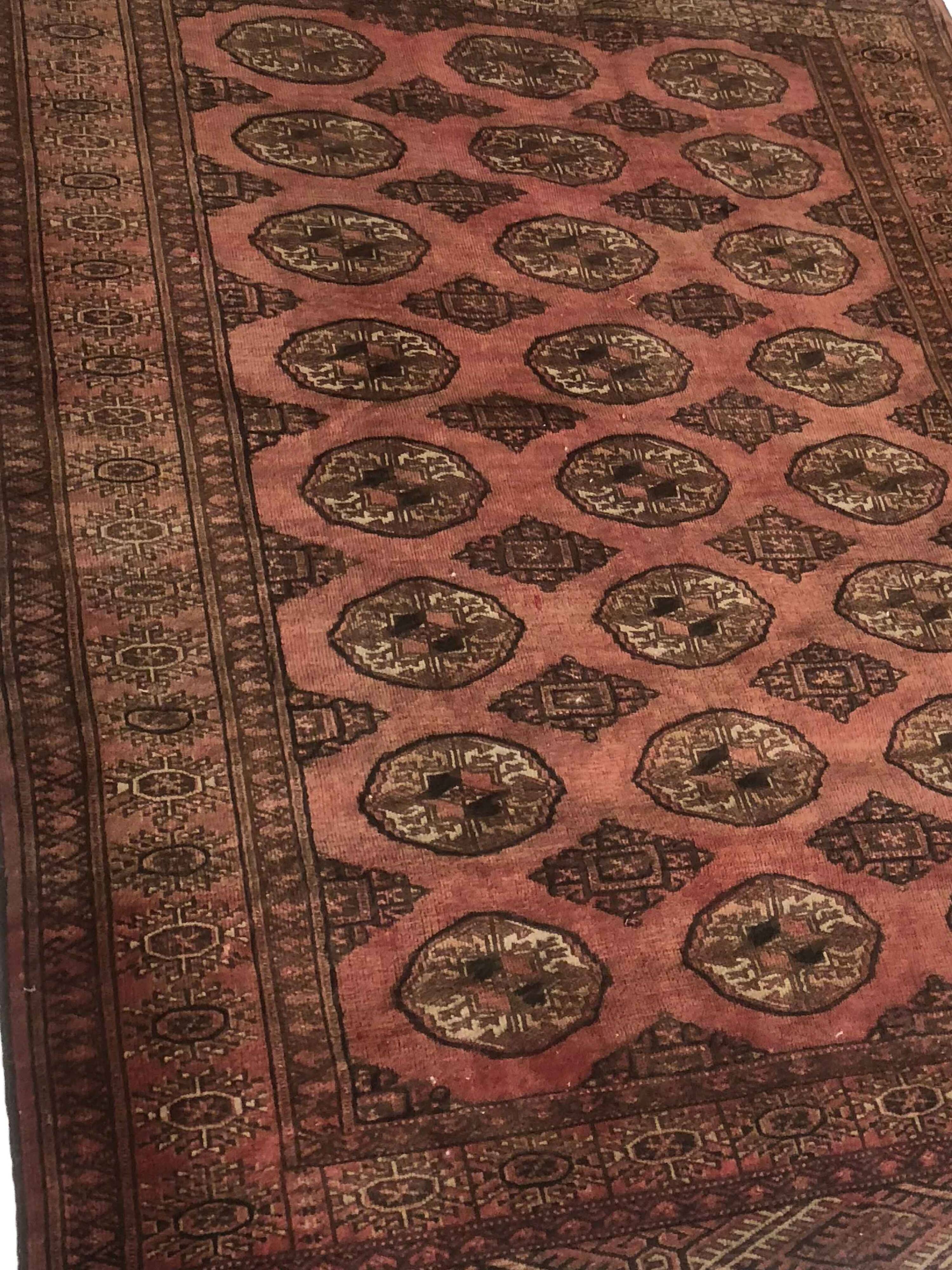 12- quality old persian bukhara rug 160x122