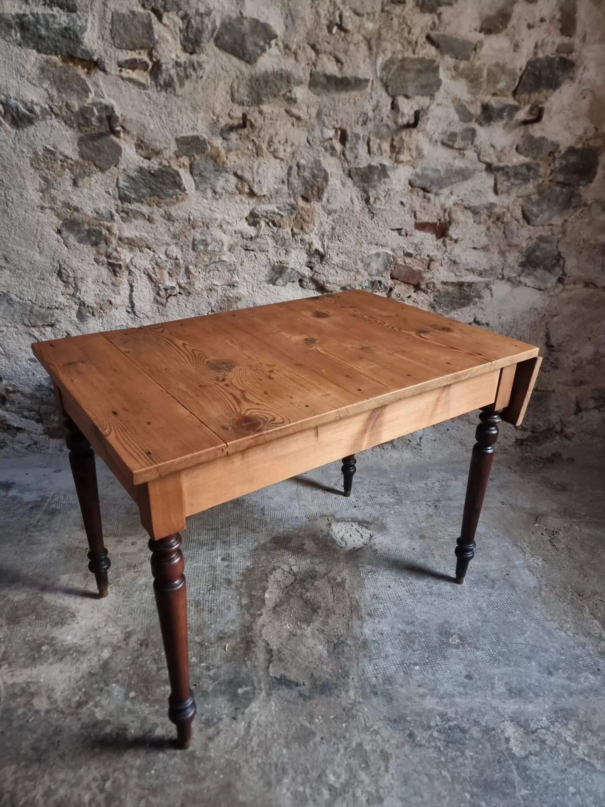 French vintage kitchen/desk table, extendable, 1930s